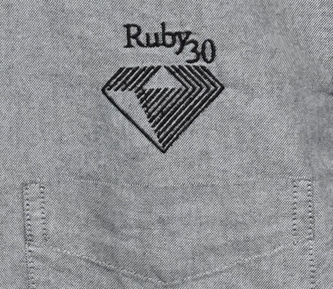 005 ボタンダウンシャツ（Ruby30th Black）